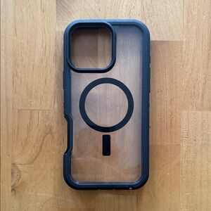 Otterbox Black and Clear 16 ProMax Phone Case